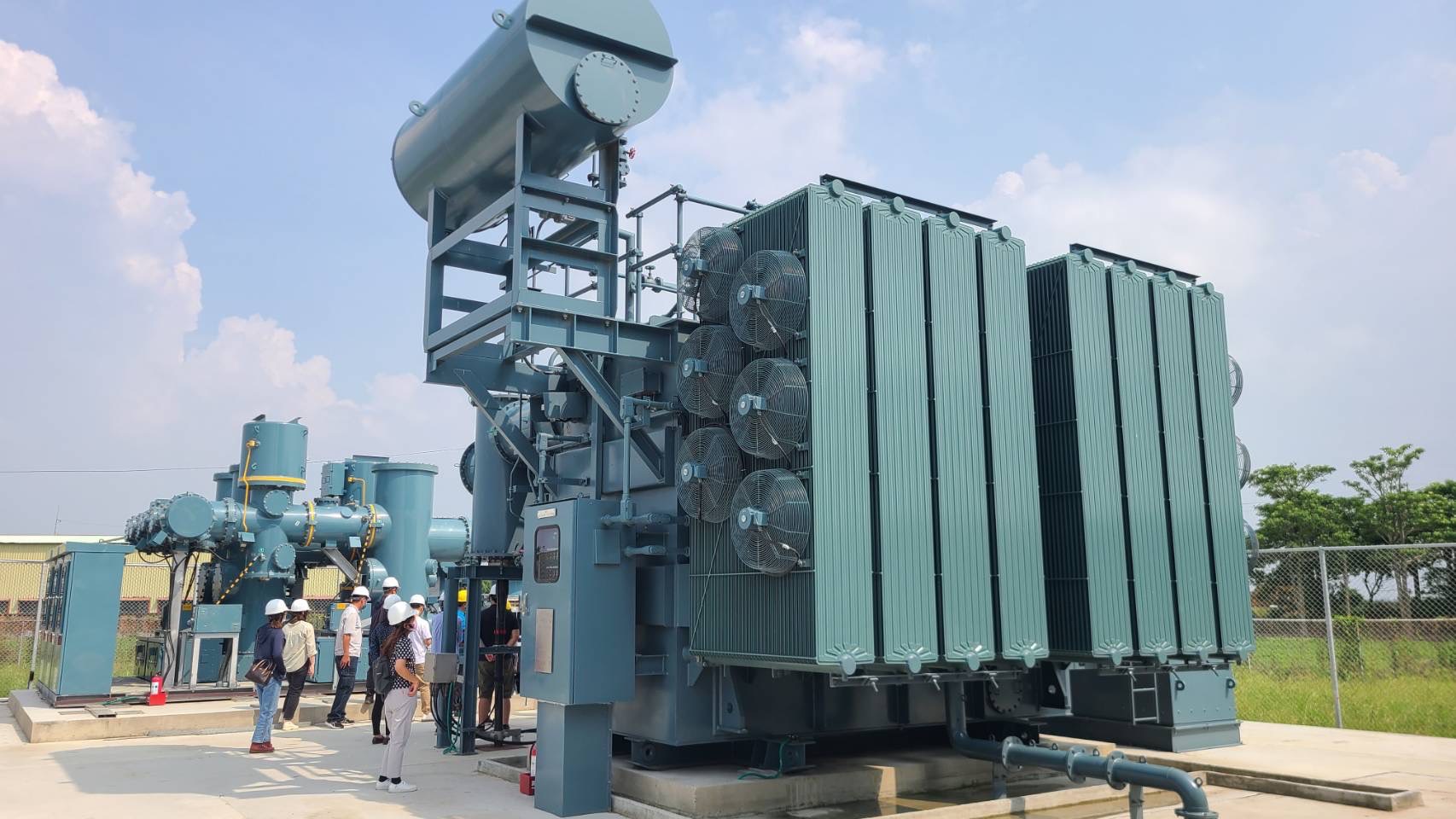 S__4317705_0.jpg (305 KB)