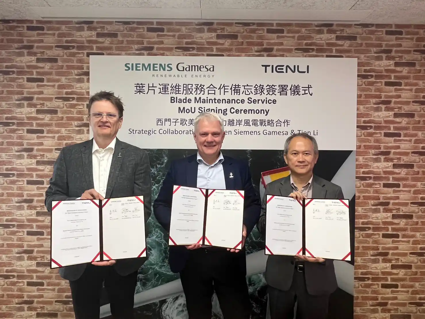 4_100KB.webp (101 KB)