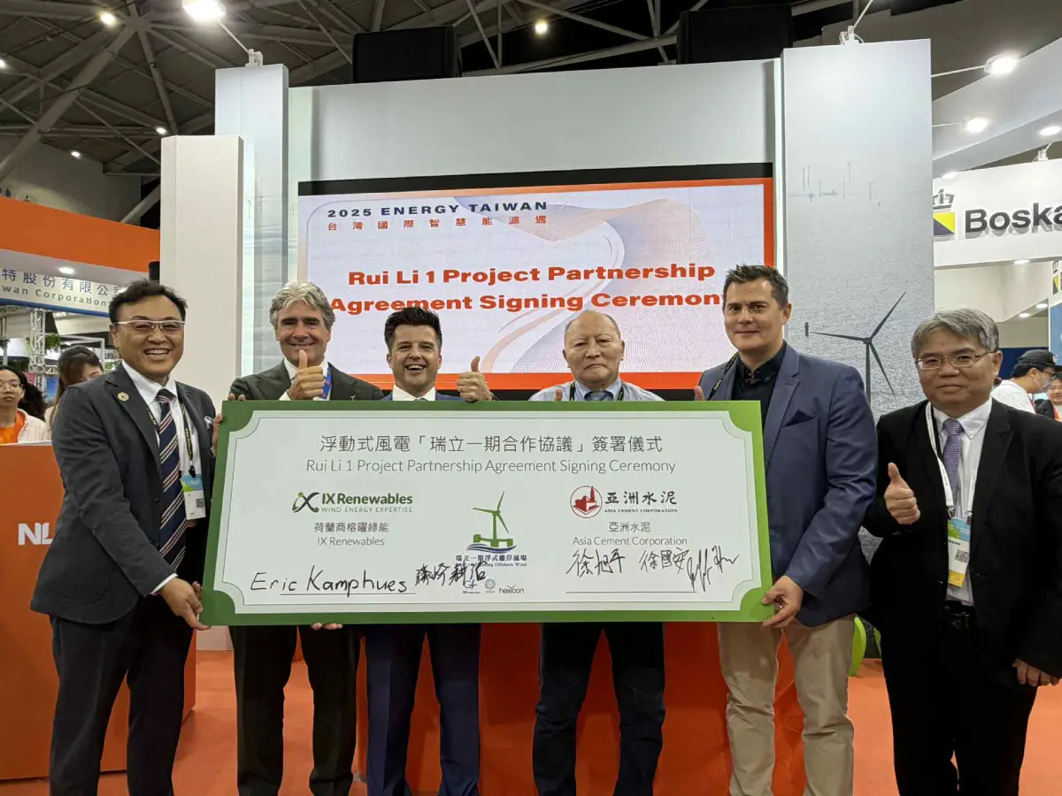 1029_IX.webp (82 KB)