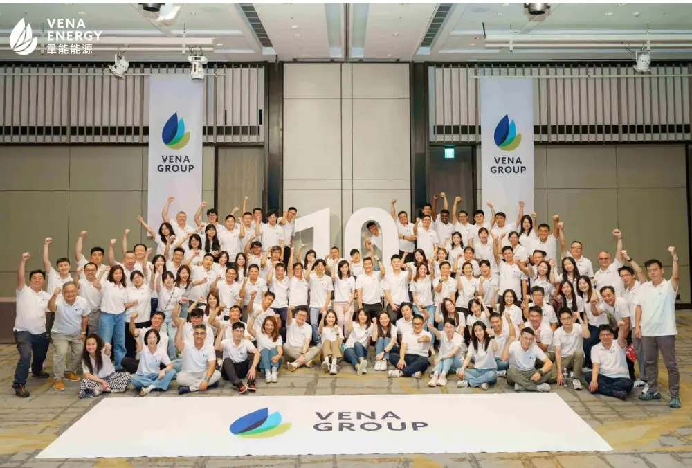 20251229_Vena3.webp (72 KB)