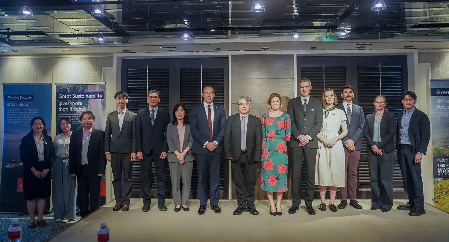 20260319-British.webp (94 KB)