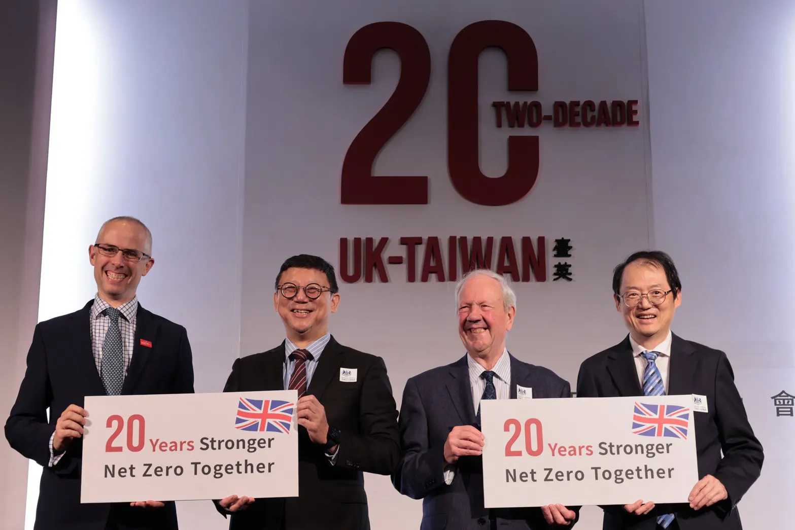 S__4218885_0_0.webp (65 KB)