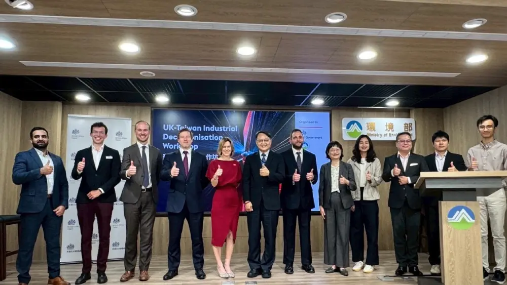 20260514_British.webp (53 KB)