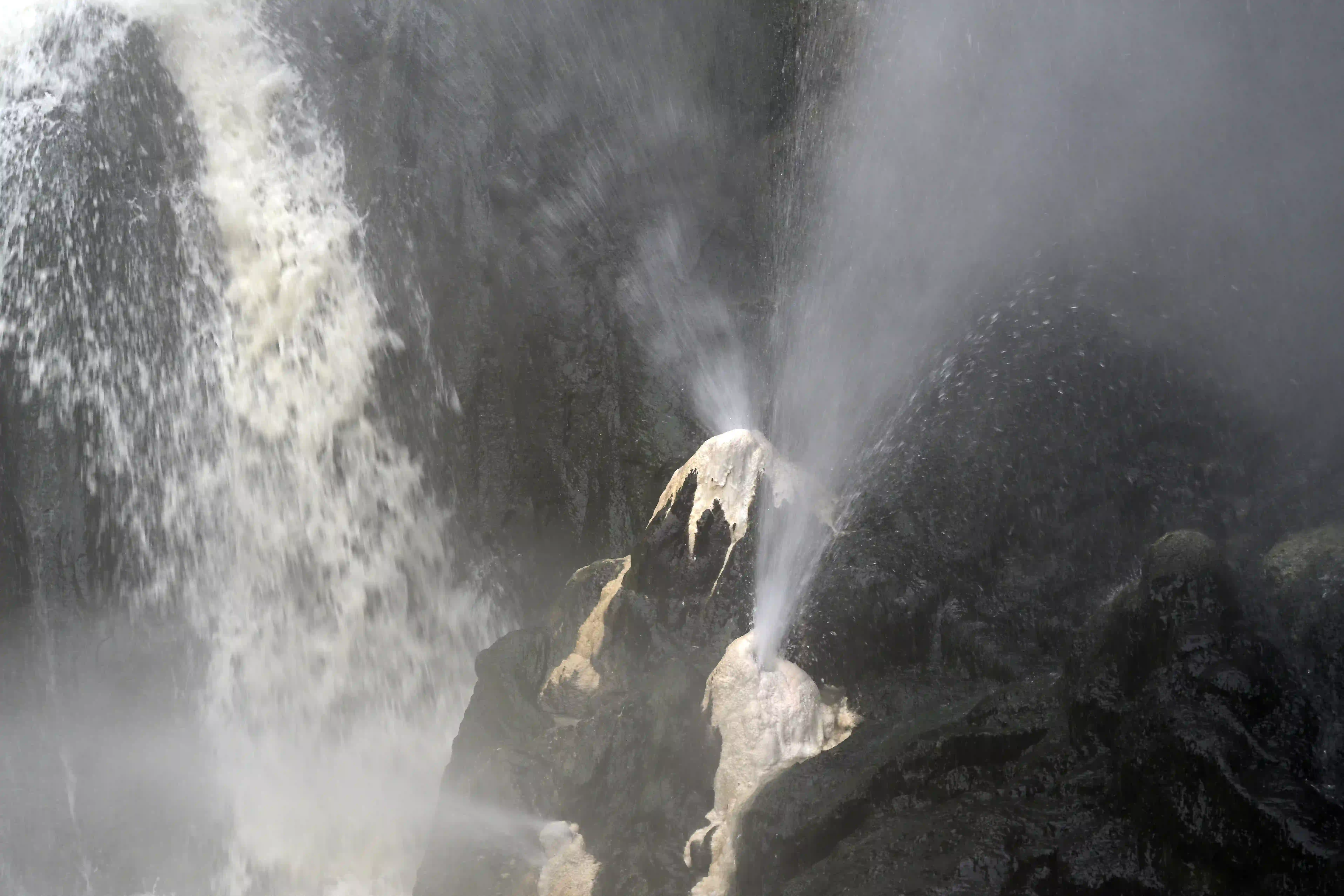 -邁向第二次能源轉型  深度節能與多元綠能關鍵策略