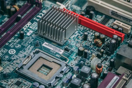 歐妮報報｜豐田將在日本「矽島」九州建立電動車電池新廠．SK oceanplant 與 Anma 離岸風電代表續簽下部結構合約．Komai Haltec 計畫在千葉縣生產離岸風機塔架　目標瞄準歐洲市場